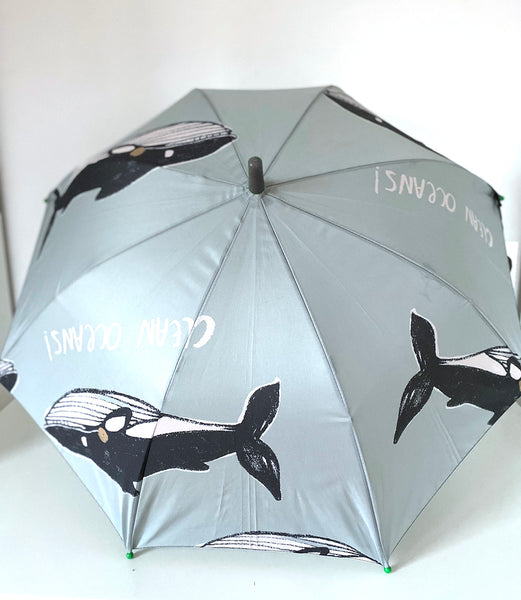 Umbrella whale - studioloco