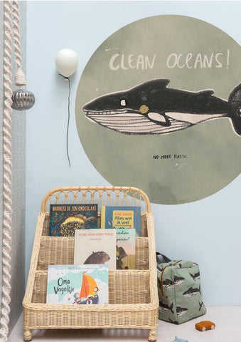 Clean oceans wallpaper circle - studioloco