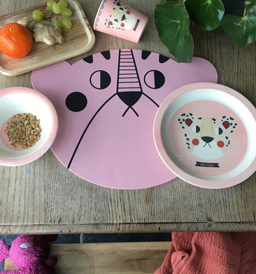 Mrs bear placemat-Pink - studioloco